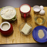Дрожжевые булочки с сахаром