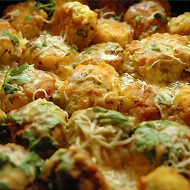 Куриные шарики в сливочном соусе с сыром