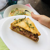 Острый мясной пирог