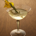 Фотография рецепта Коктейль «Копченый мартини» (Smoky Martini) автор Еда