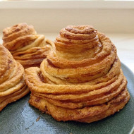 Плюшки с корицей быстрые