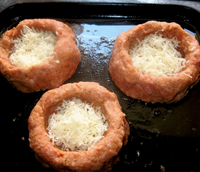 Фотография рецепта Мясные гнезда с сыром и яйцами