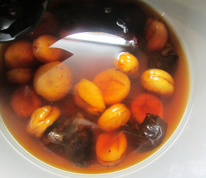 Фотография рецепта Компот из чернослива, изюма и кураги