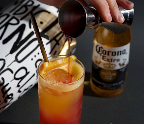 Фотография рецепта Коктейль Corona Sunrise