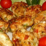 Котлеты из куриного мяса с овощами и сыром