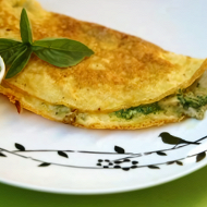 Омлет с сыром фета