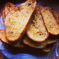 Фотография рецепта Чесночный хлеб (garlic bread) автор Anastasia Sheveleva