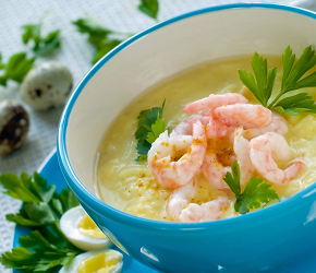 Фотография рецепта Сырный суп с креветками и кукурузой