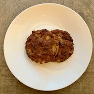 Безглютеновое печенье с финиками и сливами