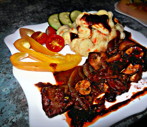 Фотография рецепта Петух в вине (Coq Au Vin)