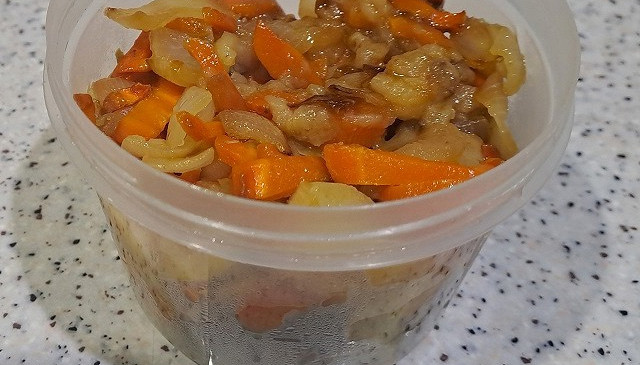 Фото шага рецепта Паштет из куриной печени с яблоками на сковороде 190605 шаг 9