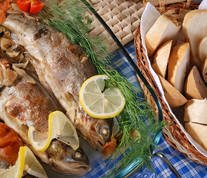 Фотография рецепта Сибас, фаршированный каштанами и грибами