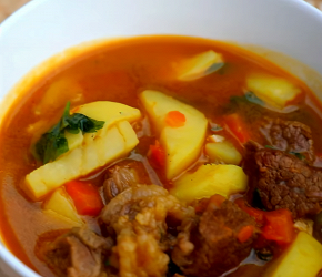 Фотография рецепта Мясной суп с тыквой на костре