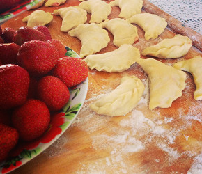 Фотография рецепта Вареники с клубникой