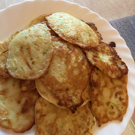 Сладкие кабачковые оладьи