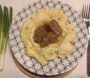 Фотография рецепта Говядина, тушенная по-кремлёвски в сковороде