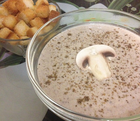 Фотография рецепта Крем-суп из шампиньонов со сливками