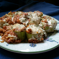 Перец, фаршированный гречкой и сыром