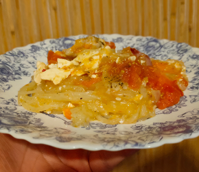 Фотография рецепта Фунчоза с овощами, сыром и беконом