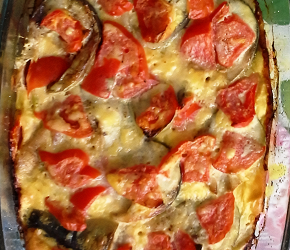 Фотография рецепта Скумбрия с овощами под сметанной заливкой