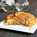 Фотография рецепта Запеченный бутерброд с сыром и мясом автор Марина Доценко