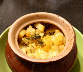 Фотография рецепта Мясо с картошкой в горшочках