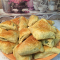 Фотография рецепта Пирожки с фетой и шпинатом (Spanakotiropita) автор Евгения Кукоба