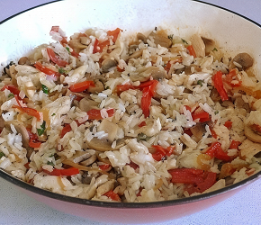 Фотография рецепта Рис жасминовый с овощами и курицей