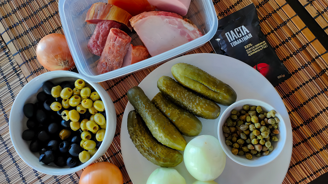 Фото шага рецепта Мясная солянка с картофелем 174725 шаг 1