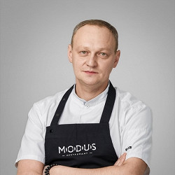 Андрей Жданов