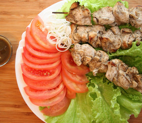 Фотография рецепта Куриные шашлычки, маринованные в ткемали