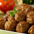Фотография рецепта Шарики из говядины жареные с овощами  по-армянски автор Anita Ggdf