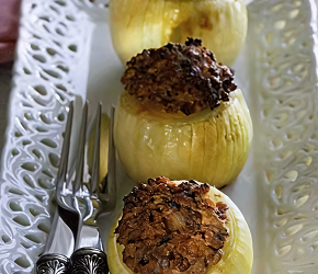 Фотография рецепта Лук, фаршированный мясом с травами