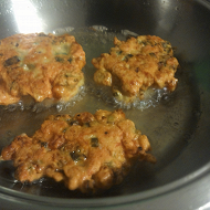 Котлеты из куриной грудки с овощами