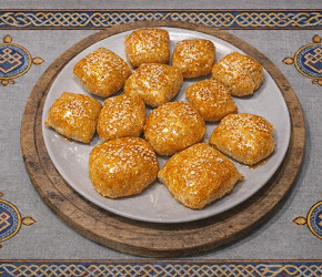 Фотография рецепта Пирожки с мясом из слоеного теста «Ленивая самса»