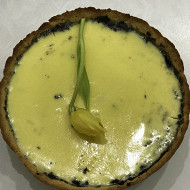 Пирог из песочного теста с сметанно-маковой начинкой