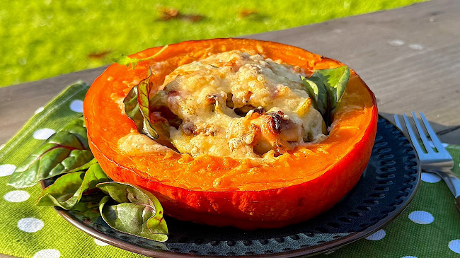 Фото шага рецепта Горшочки из тыквы с курицей 190566 шаг 4