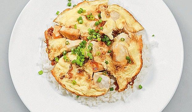 Фото шага рецепта Оякодон (японский омлет с рисом и курицей) 28425 шаг 8