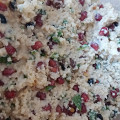 Фотография рецепта Кускус с зернами граната, кедровыми орешками, изюмом и йогуртом автор Алексей Зимин