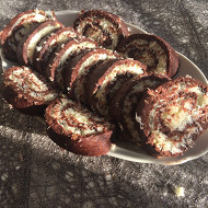 Рулет с кокосовой начинкой без выпекания