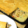 Фотография рецепта Сочный пирог с курицей и шампиньонами автор Евгений Шаг