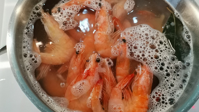 Фото шага рецепта Рецепт вкусных креветок 190246 шаг 9
