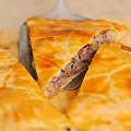 Фотография рецепта Мясной пирог в сметанном тесте автор Алена