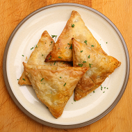 Самса с бараниной и курдюком