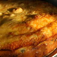 Нежный пирог с курицей и грибами