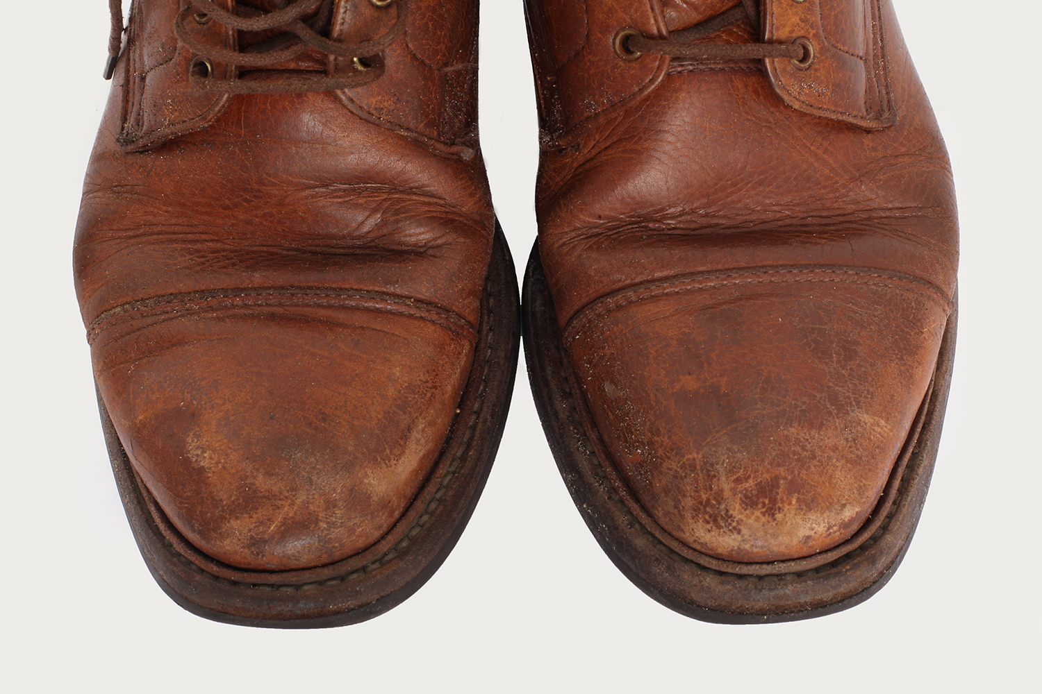Искусственный кожа ботинки