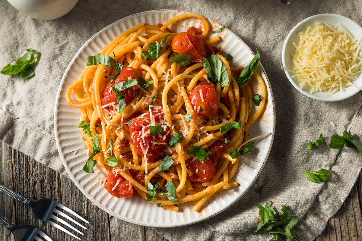 Почему в Италии паста, а в России макароны: история и особенности национальных блюд