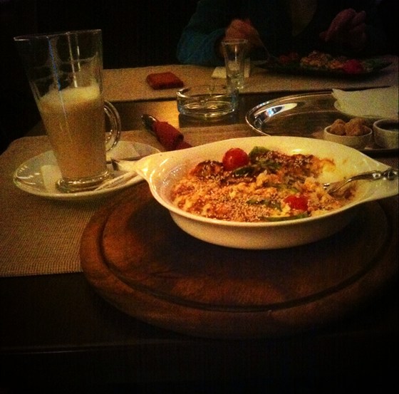 Этно кафе ирчи казака махачкала. Башкирская кухня уфа. Парк гацкого есть где пообедать. Где поесть в уфе национальные. Где поесть в уфе национальные.