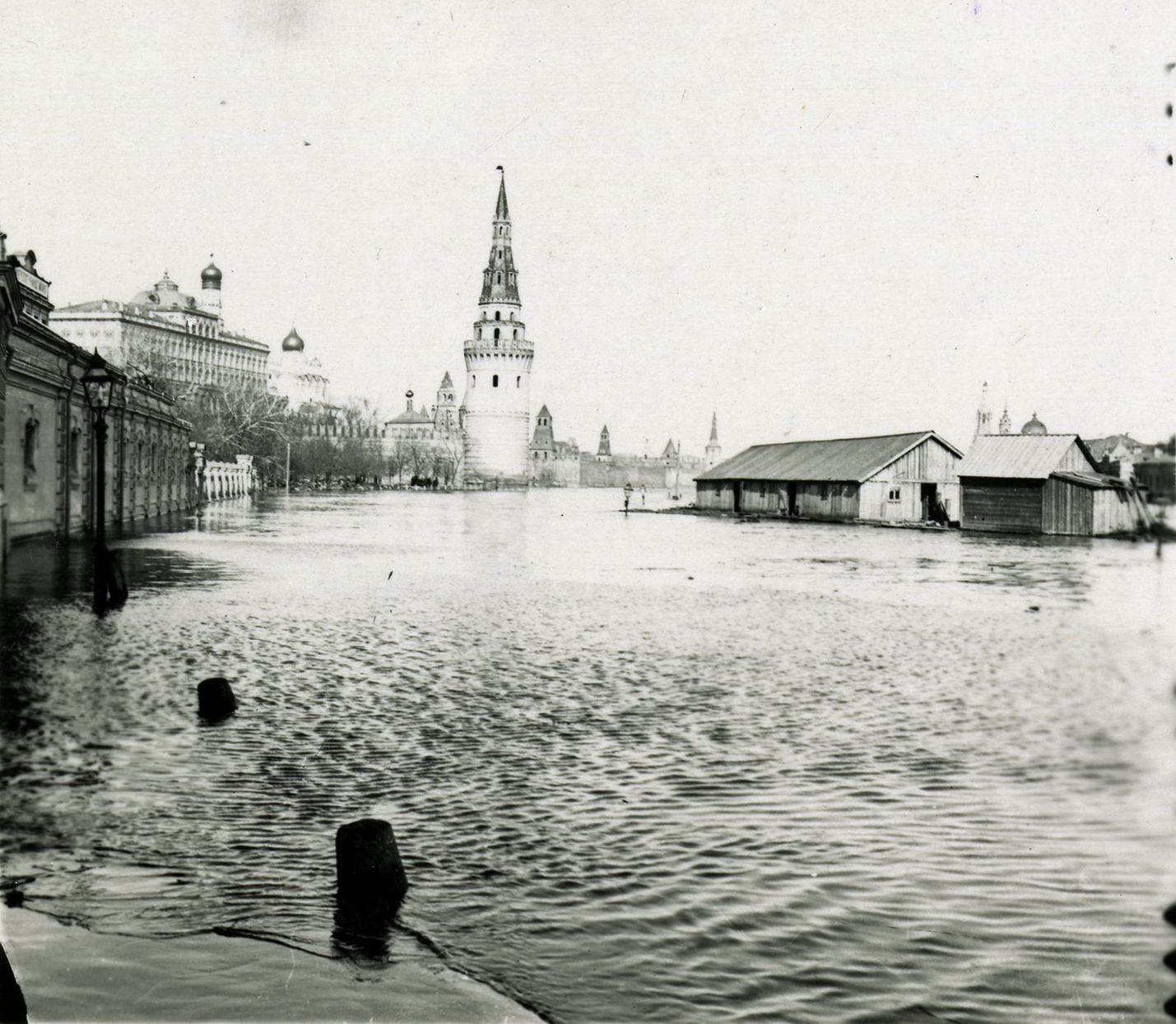Москва затоплена