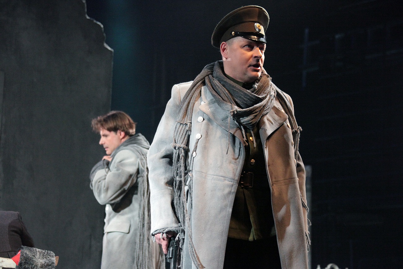 Дни Турбиных - купить билет на спектакль в Мытищах, расписание, отзывы ...